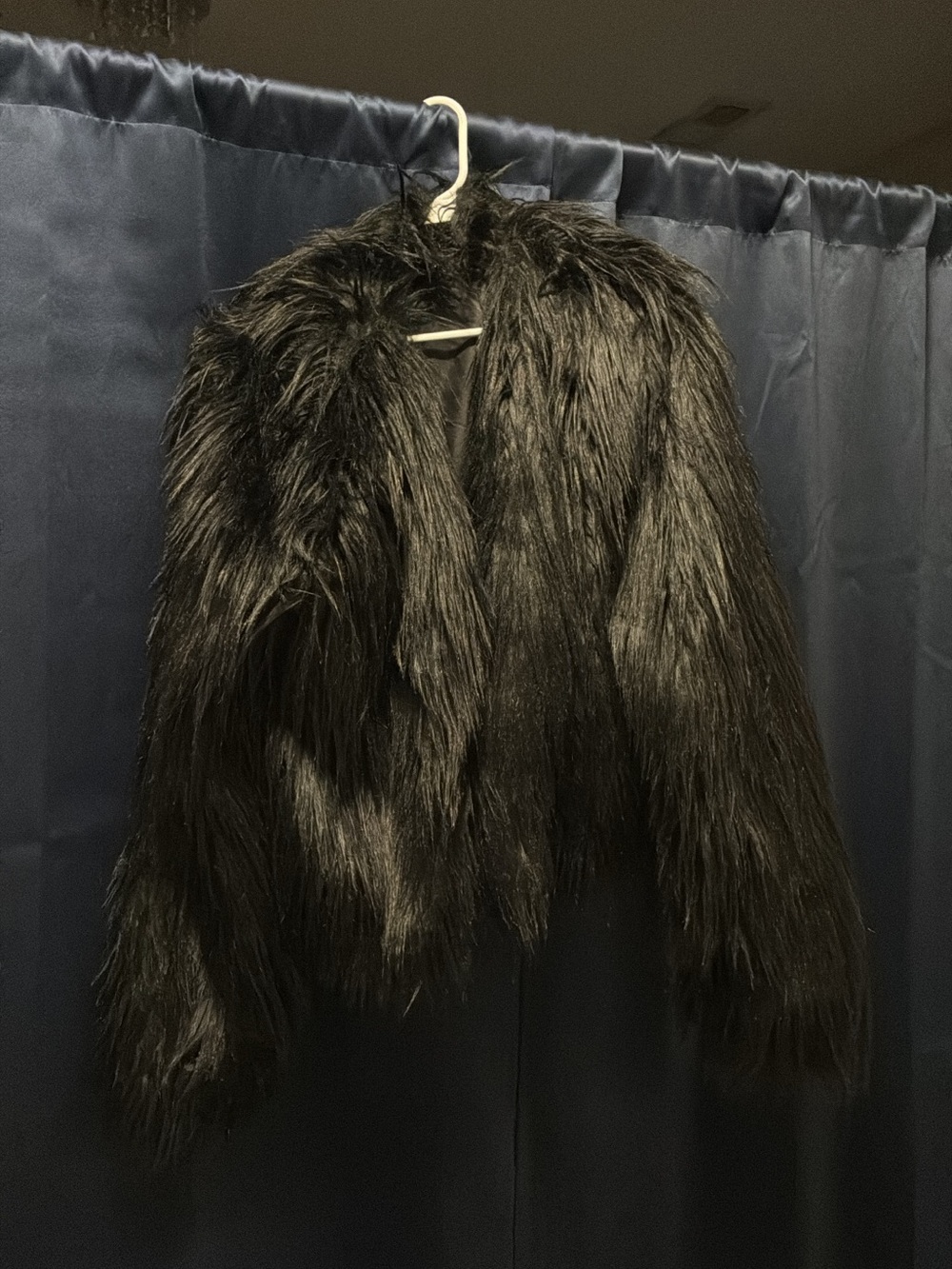 Pretty Little Thing Faux Fur Women's Jacket XL